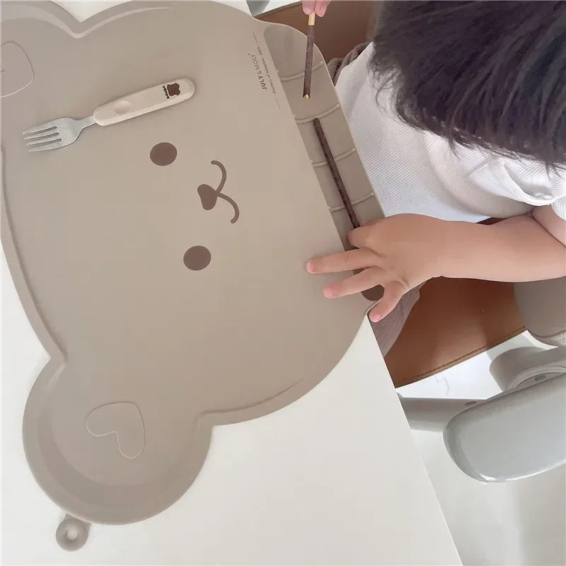 Tapis de table en silicone de  - Baby Food Table avis et prix